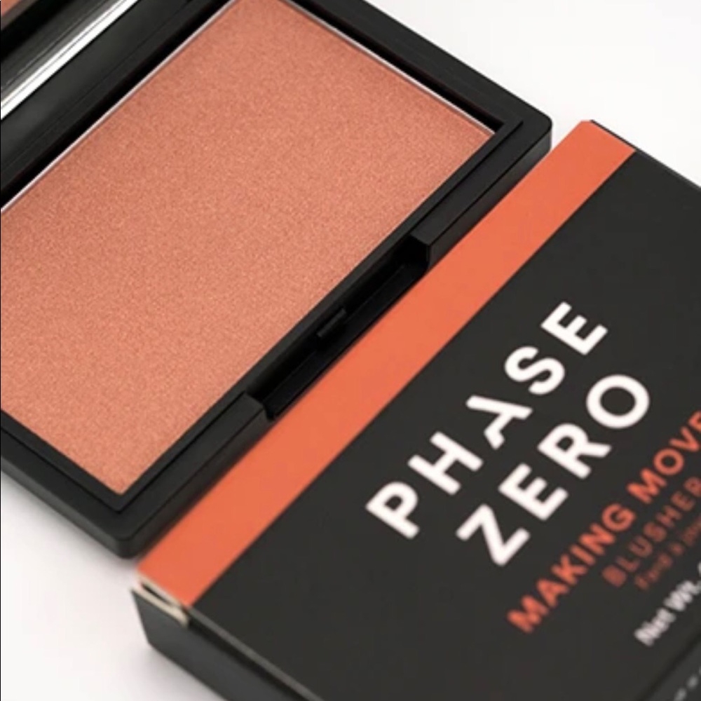 Phase Zero Blusher in Making Moves